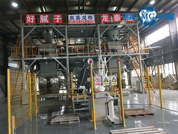 使用膩?zhàn)臃墼O(shè)備遇到這些，請(qǐng)及時(shí)聯(lián)系技術(shù)人員